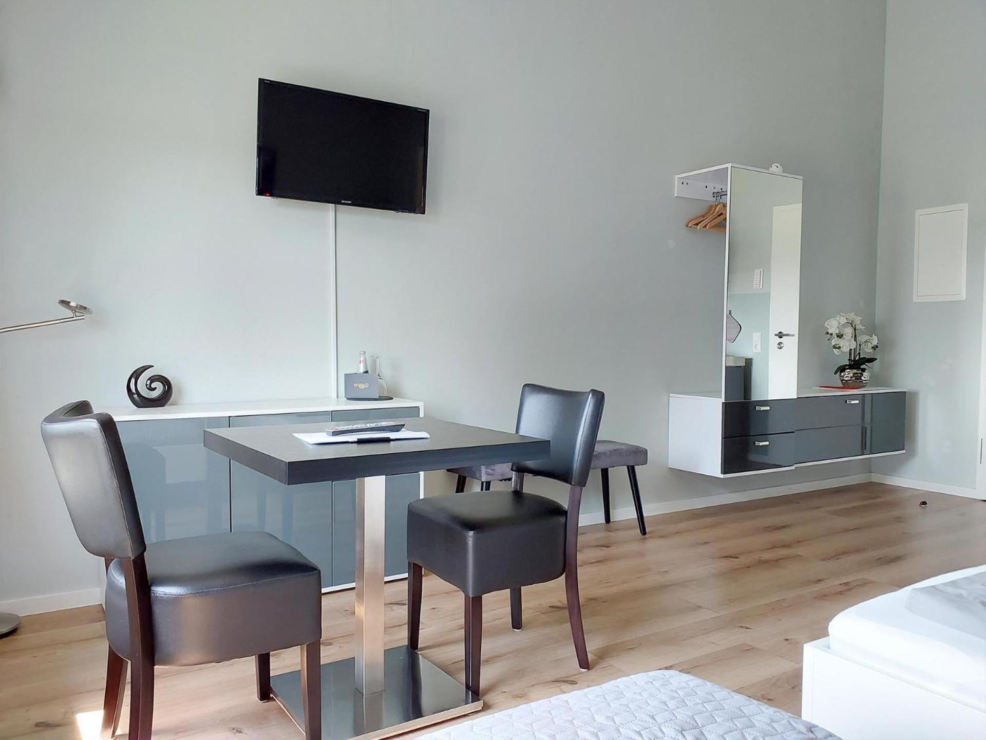 Triple A³ Aparthotel มาร์คทายเดินเฟลด์ ภายนอก รูปภาพ