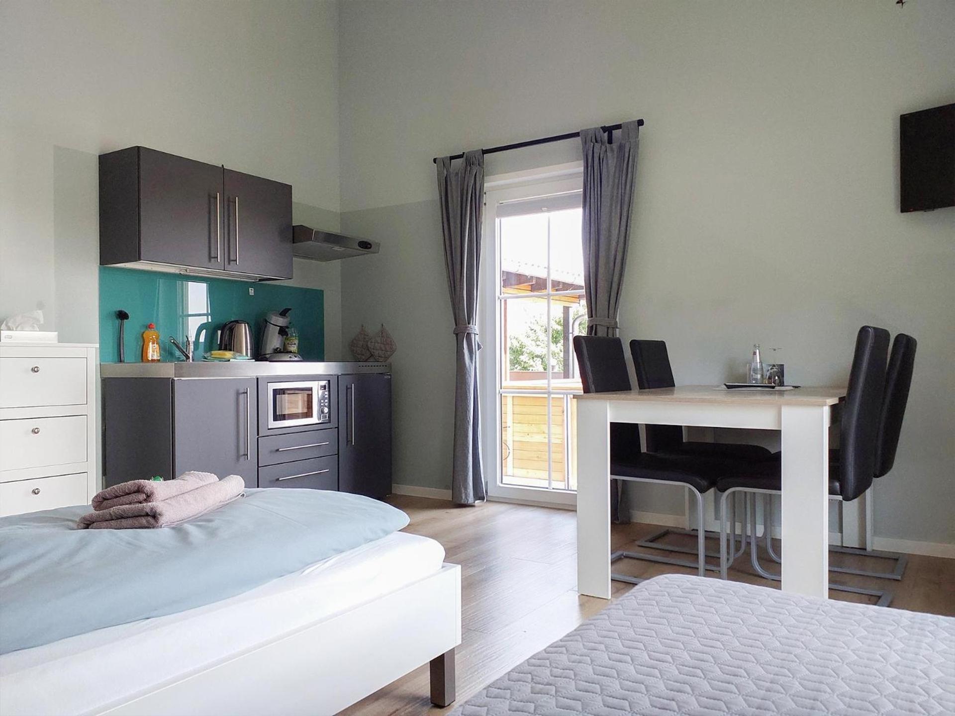 Triple A³ Aparthotel มาร์คทายเดินเฟลด์ ภายนอก รูปภาพ